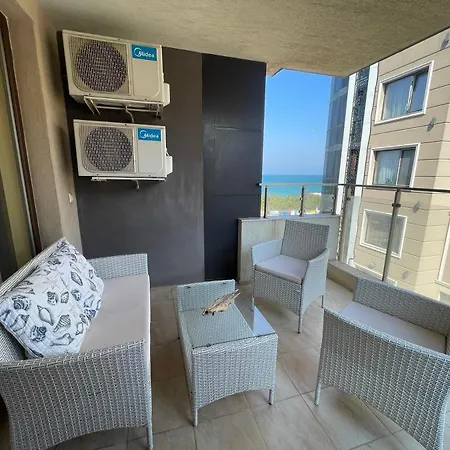 Appartement Luxury By The - Pomorie