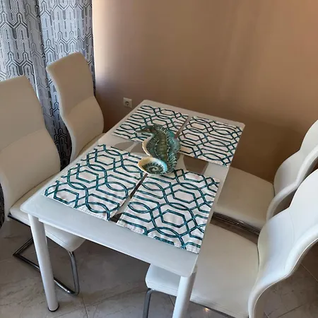 Bryan,s-1 Sp - Lägenhet *